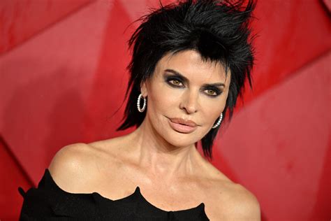 lisa rinna instagram nude|Lisa Rinna shares naked selfie for her 61st birthday before quickly ...